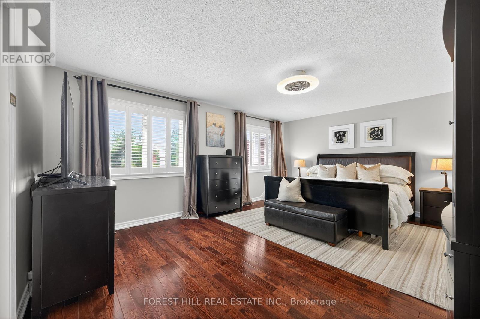 Photo 26 of 271 Autumn Hill Boulevard, Vaughan ON