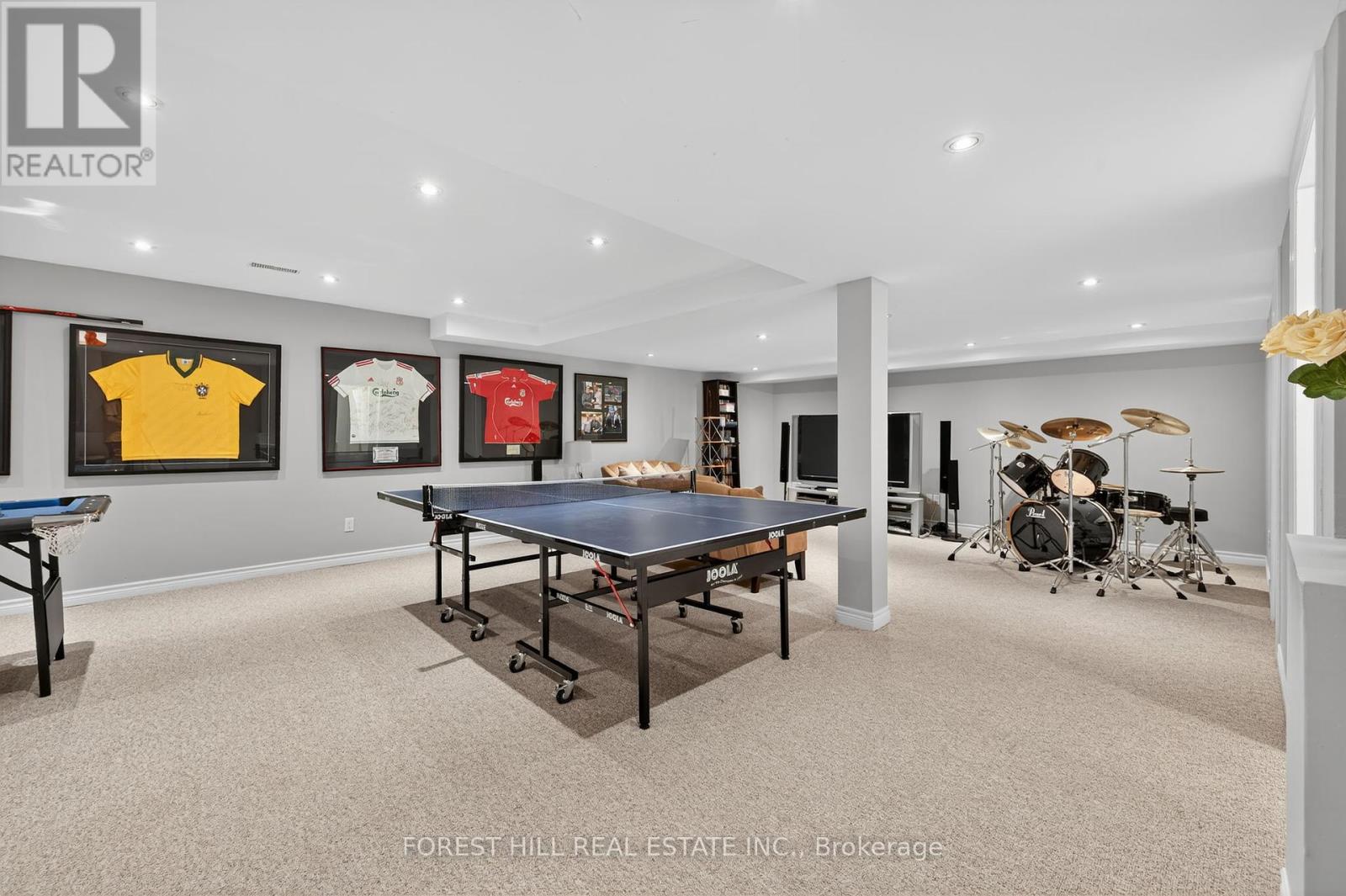 Photo 43 of 271 Autumn Hill Boulevard, Vaughan ON