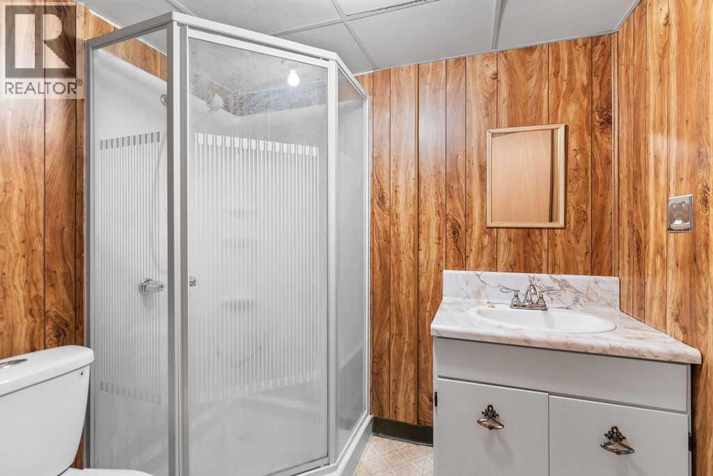 Photo 25 of 1212 Lake Sylvan Drive Se, Calgary AB