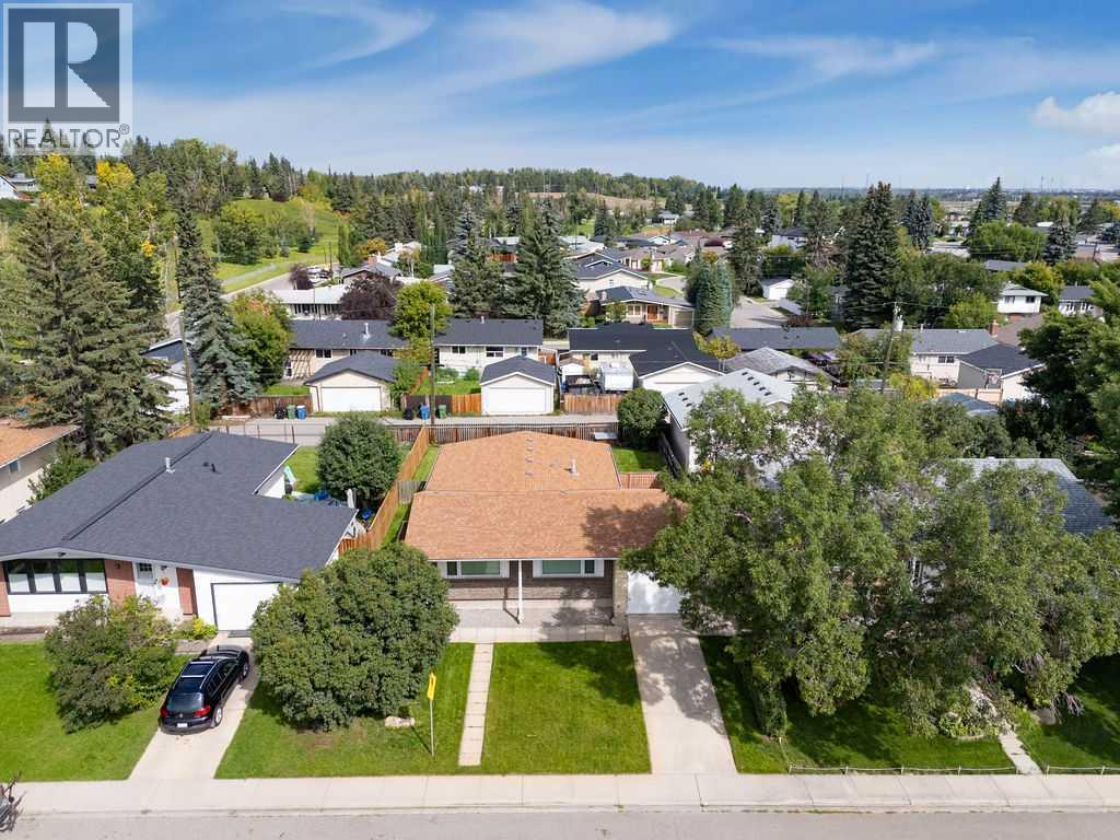 Photo 36 of 1212 Lake Sylvan Drive Se, Calgary AB