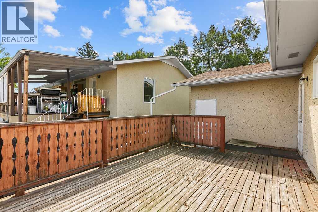 Photo 32 of 1212 Lake Sylvan Drive Se, Calgary AB