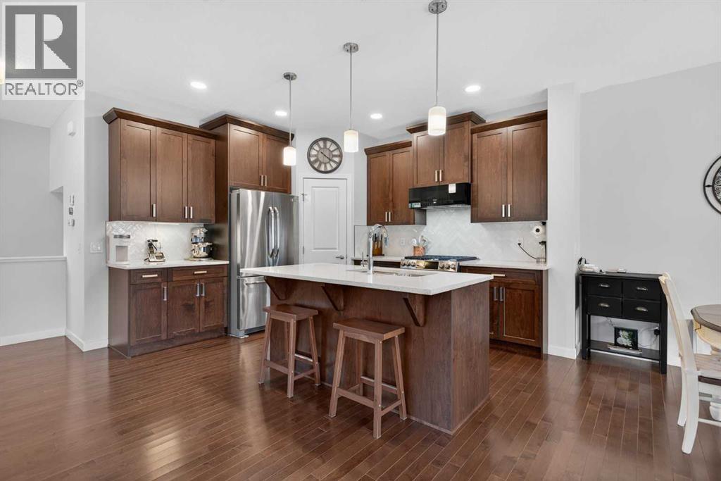Photo 4 of 41 Walgrove Green Se, Calgary AB