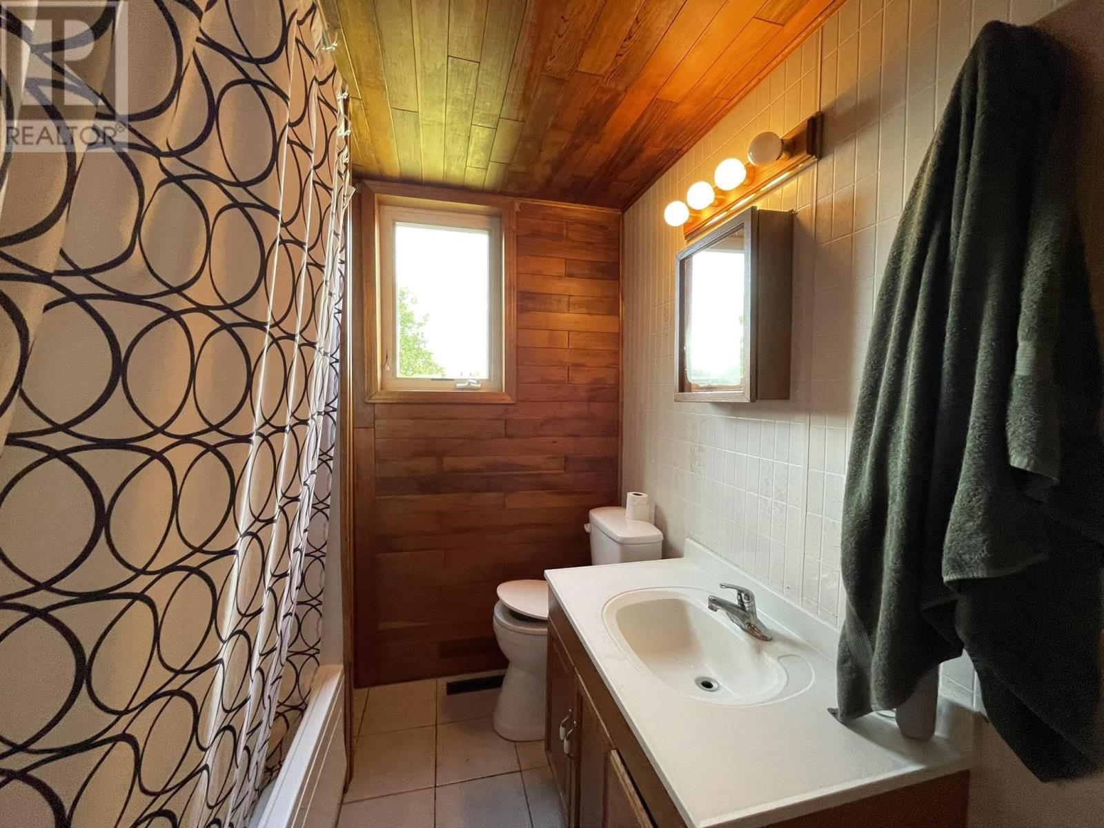 Photo 7 of 126 Zuke Rd, Atikokan ON
