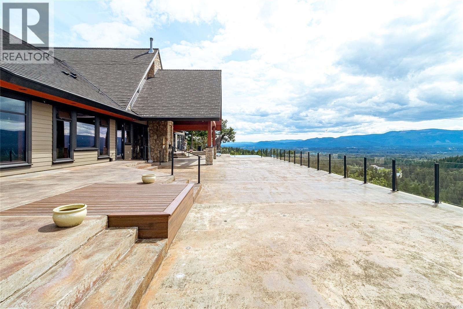 Photo 46 of 1 6222 Lower Chippewa Rd, Duncan BC
