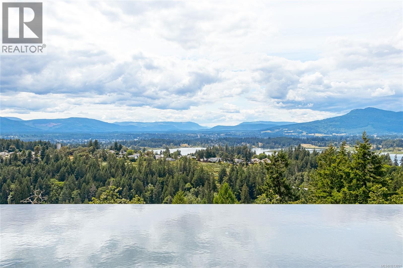 Photo 6 of 1 6222 Lower Chippewa Rd, Duncan BC
