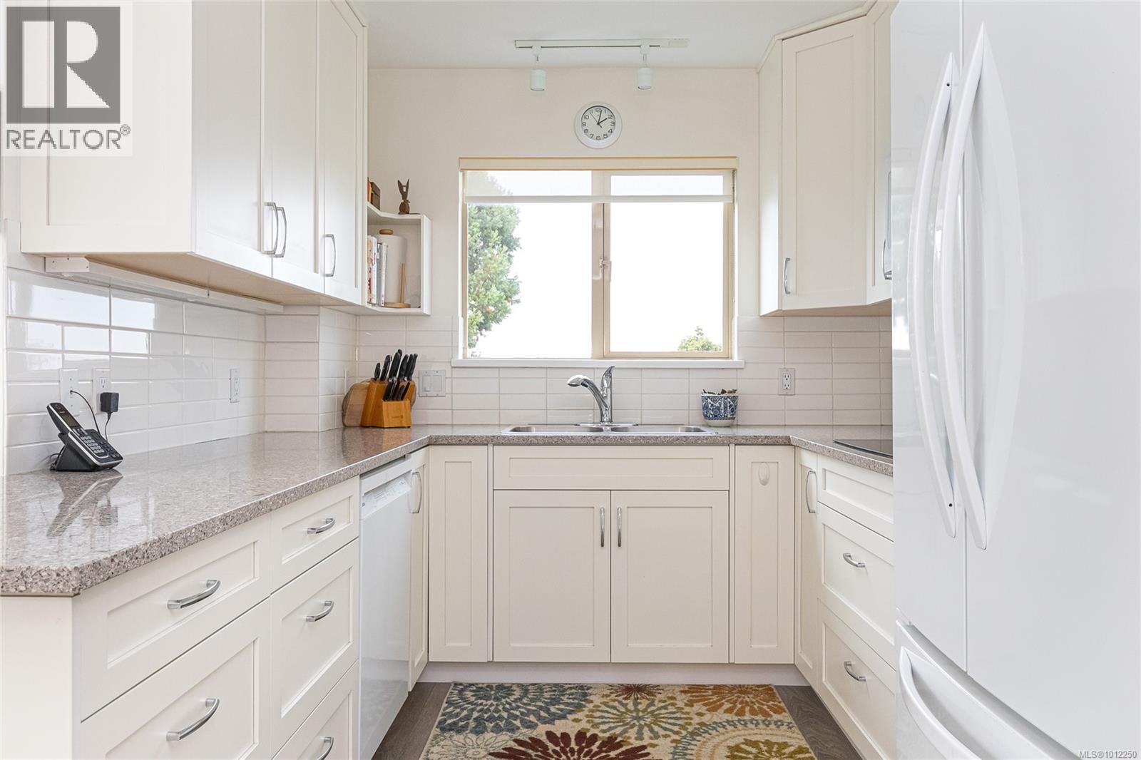 530 188 Douglas St, Victoria