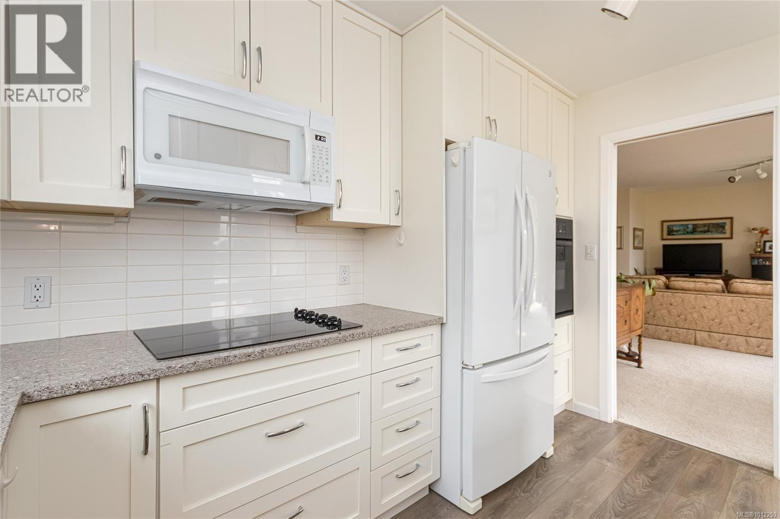 530 188 Douglas St, Victoria