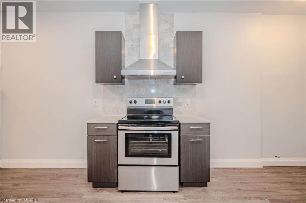 Photo 11 of 74 Cathcart Street Unit 2, Hamilton ON