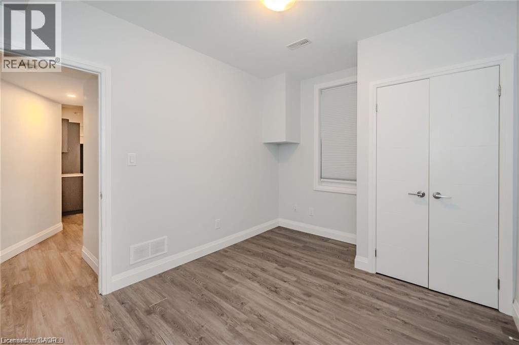 Photo 13 of 74 Cathcart Street Unit 2, Hamilton ON