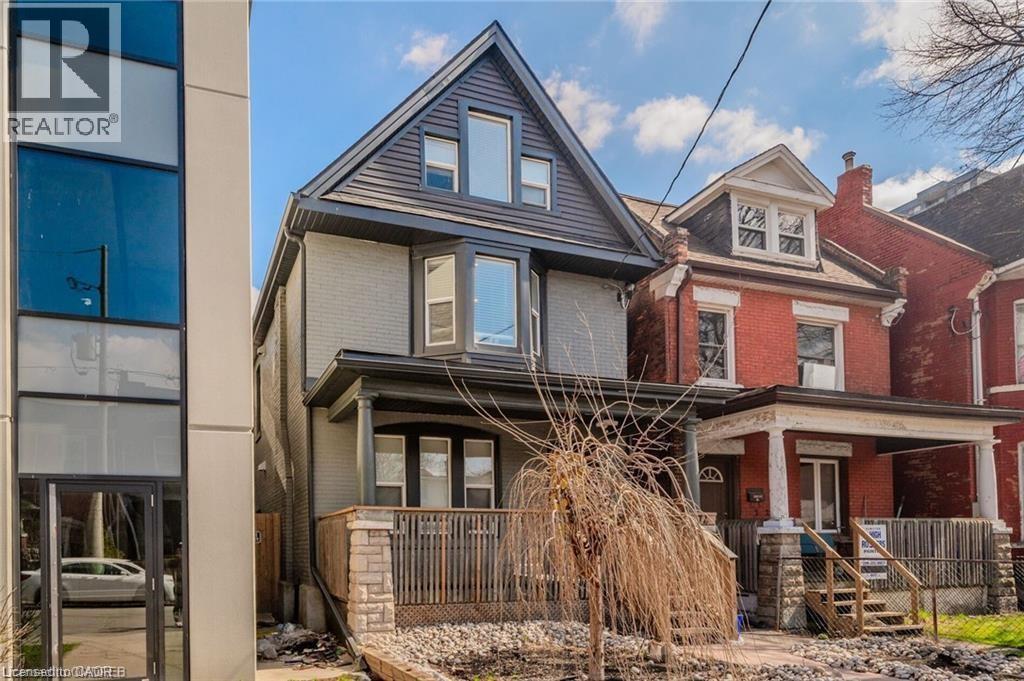 Photo 2 of 74 Cathcart Street Unit 2, Hamilton ON