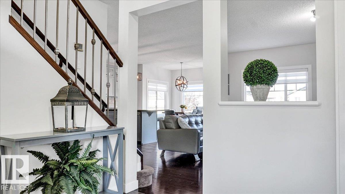 Photo 4 of 4058 Crowsnest Cr, Sherwood Park AB