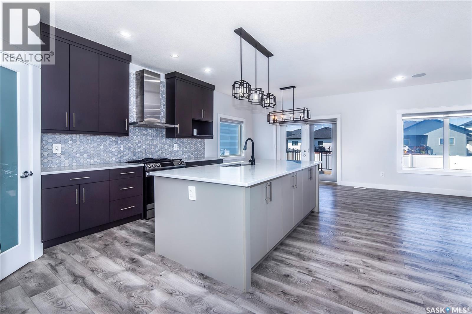 Photo 10 of 547 Kalra Street, Saskatoon SK