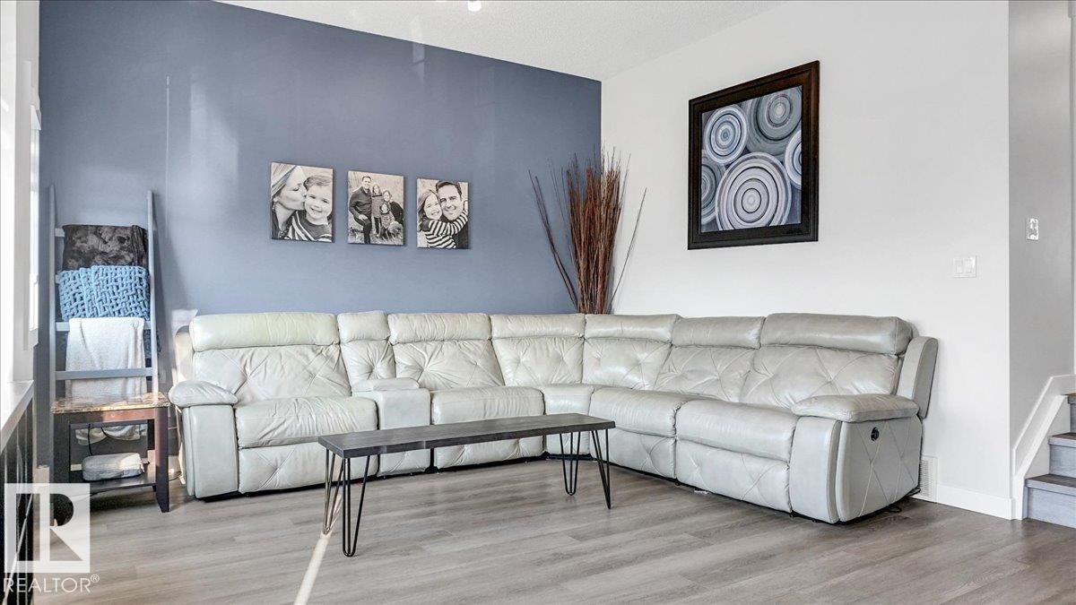 Photo 21 of 4058 Crowsnest Cr, Sherwood Park AB