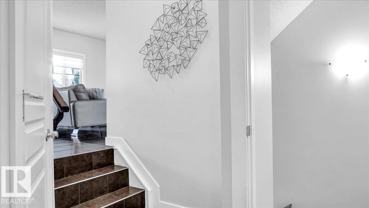 Photo 15 of 4058 Crowsnest Cr, Sherwood Park AB