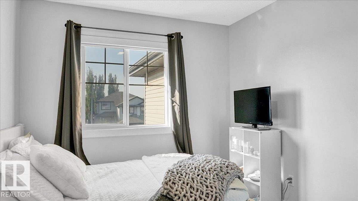 Photo 31 of 4058 Crowsnest Cr, Sherwood Park AB