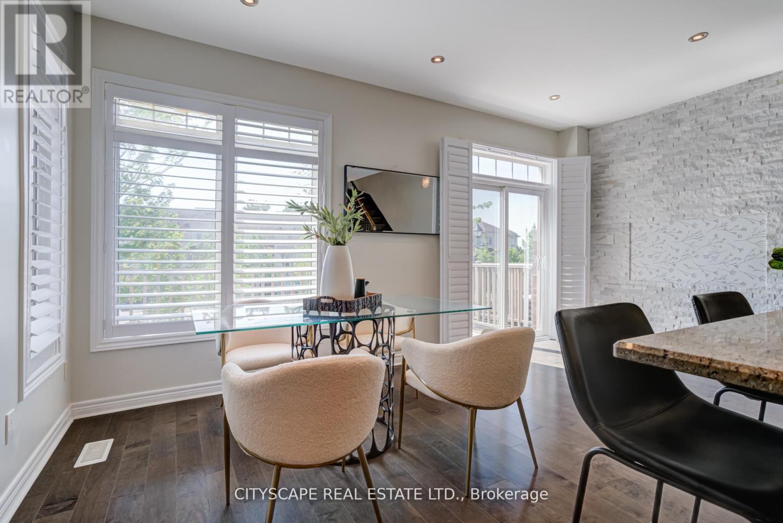 Photo 23 of 1 3380 Thomas Street, Mississauga ON