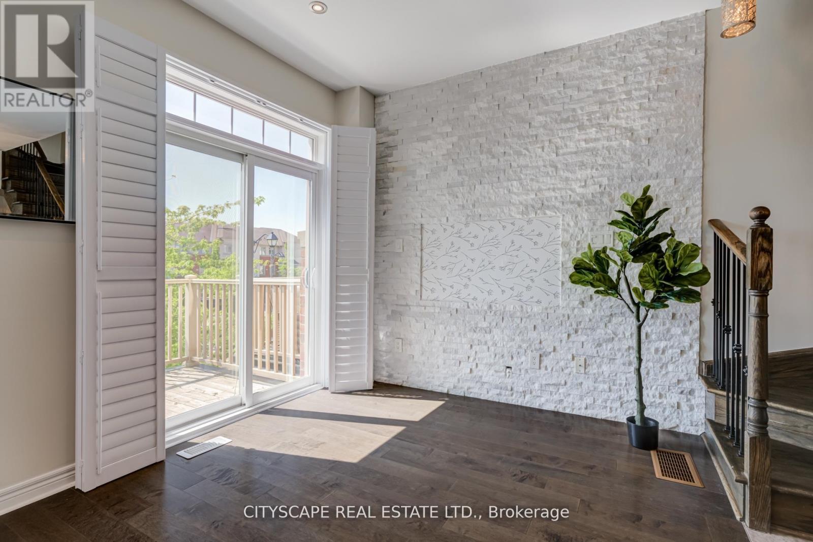 Photo 25 of 1 3380 Thomas Street, Mississauga ON