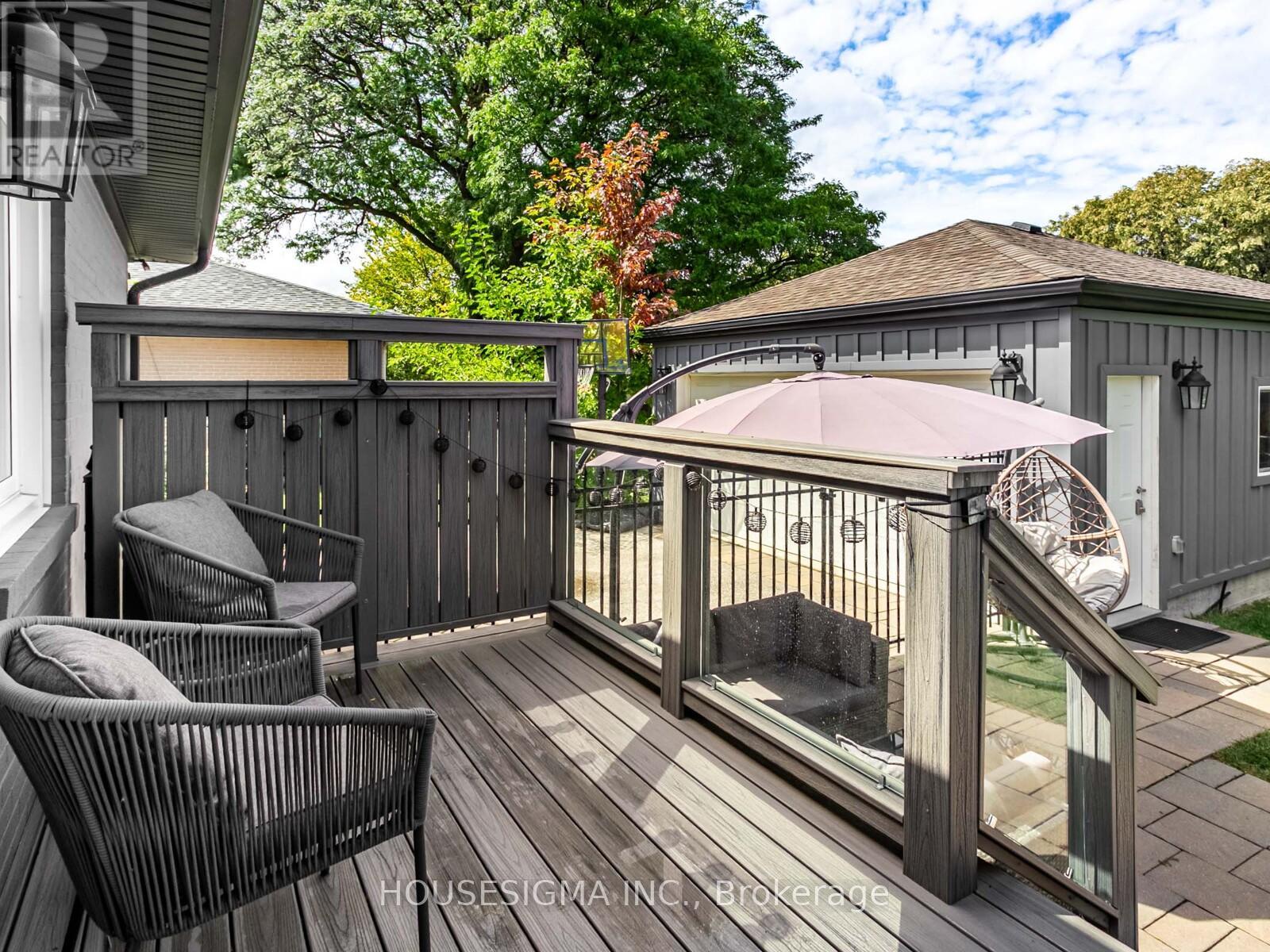 Photo 35 of 72 Ludstone Drive, Toronto ON