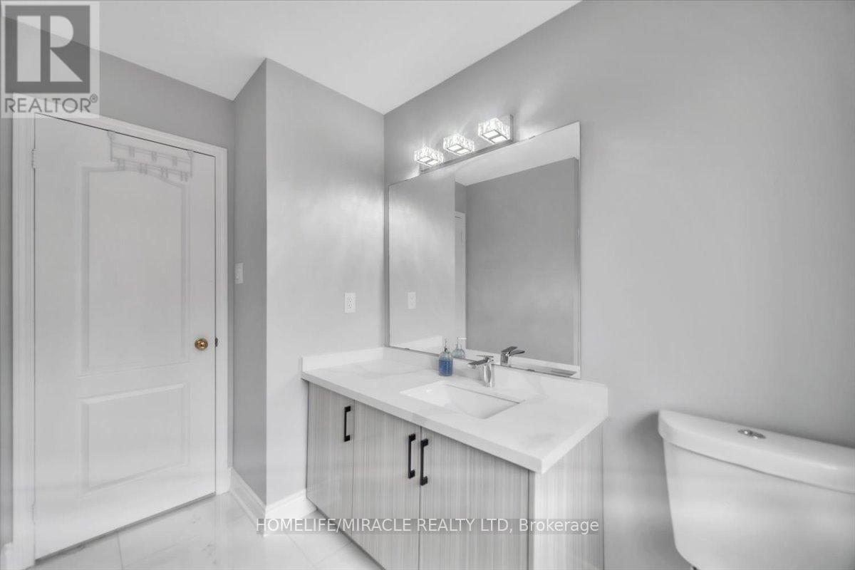 Photo 28 of 4 Peppertree Crescent, Brampton ON