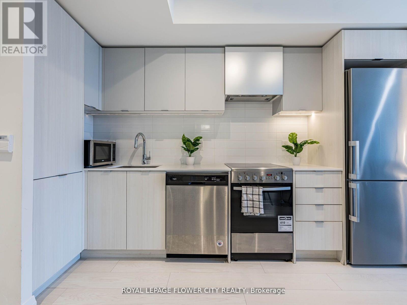 Photo 23 of 2804 30 Gibbs Road, Toronto ON