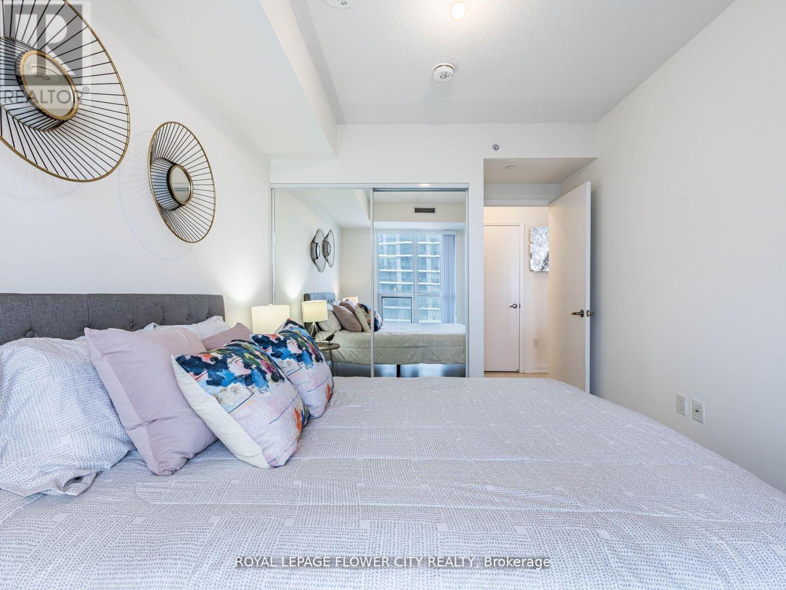 Photo 29 of 2804 30 Gibbs Road, Toronto ON