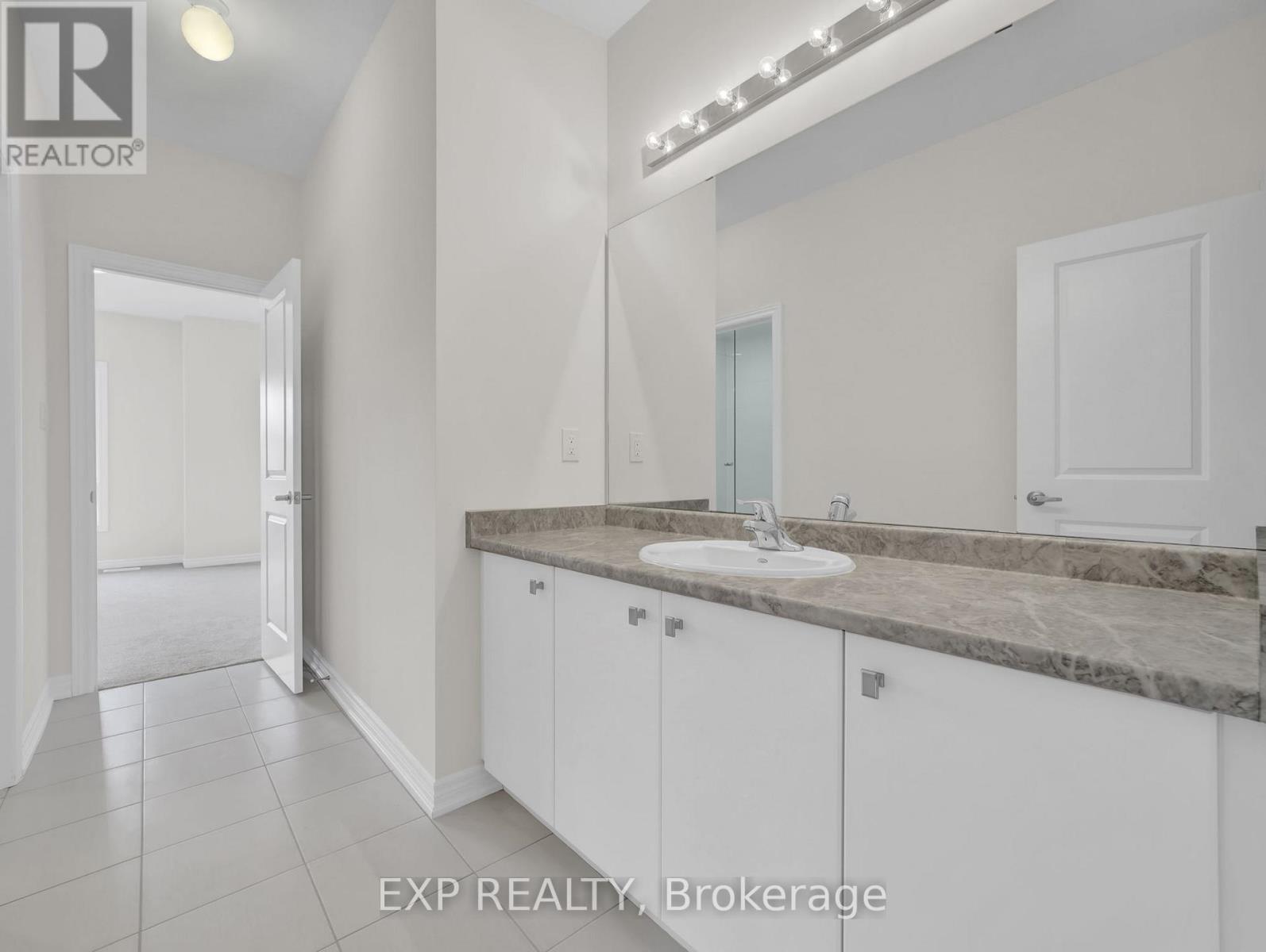 Photo 35 of 795 Apple Terrace, Milton ON