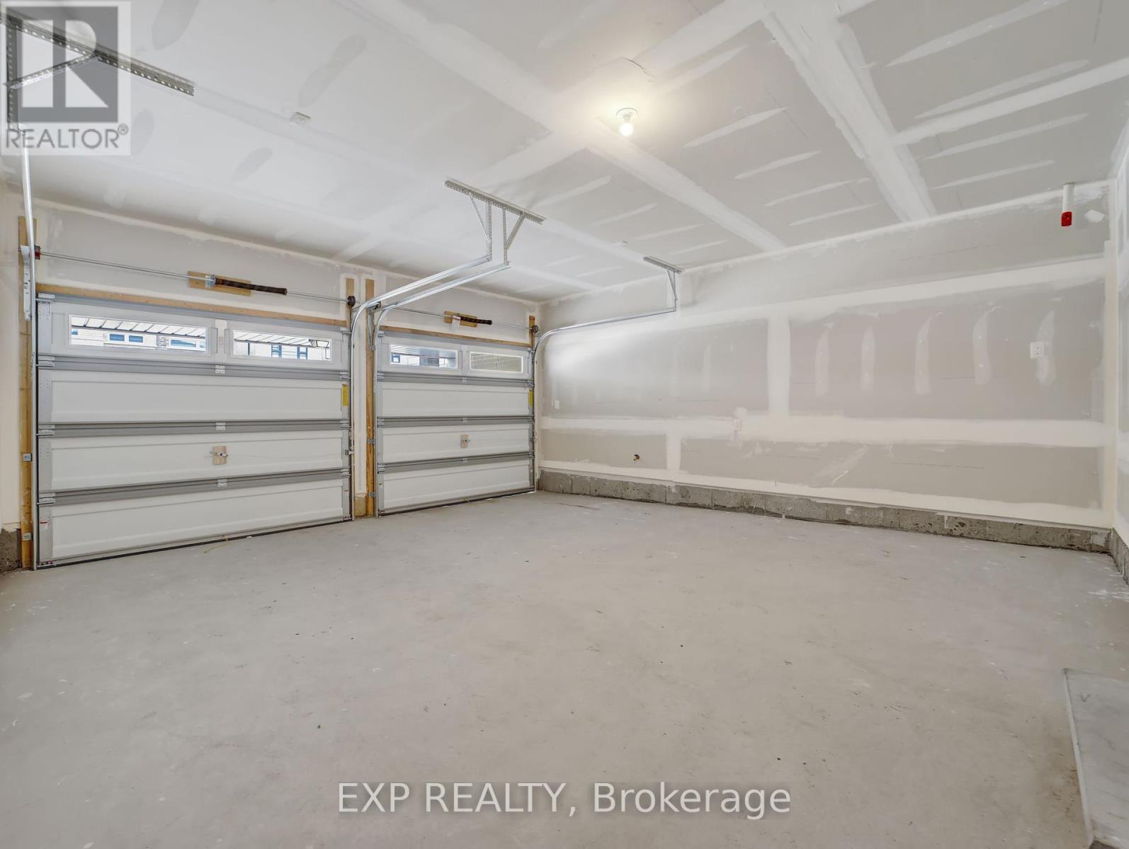 Photo 38 of 795 Apple Terrace, Milton ON