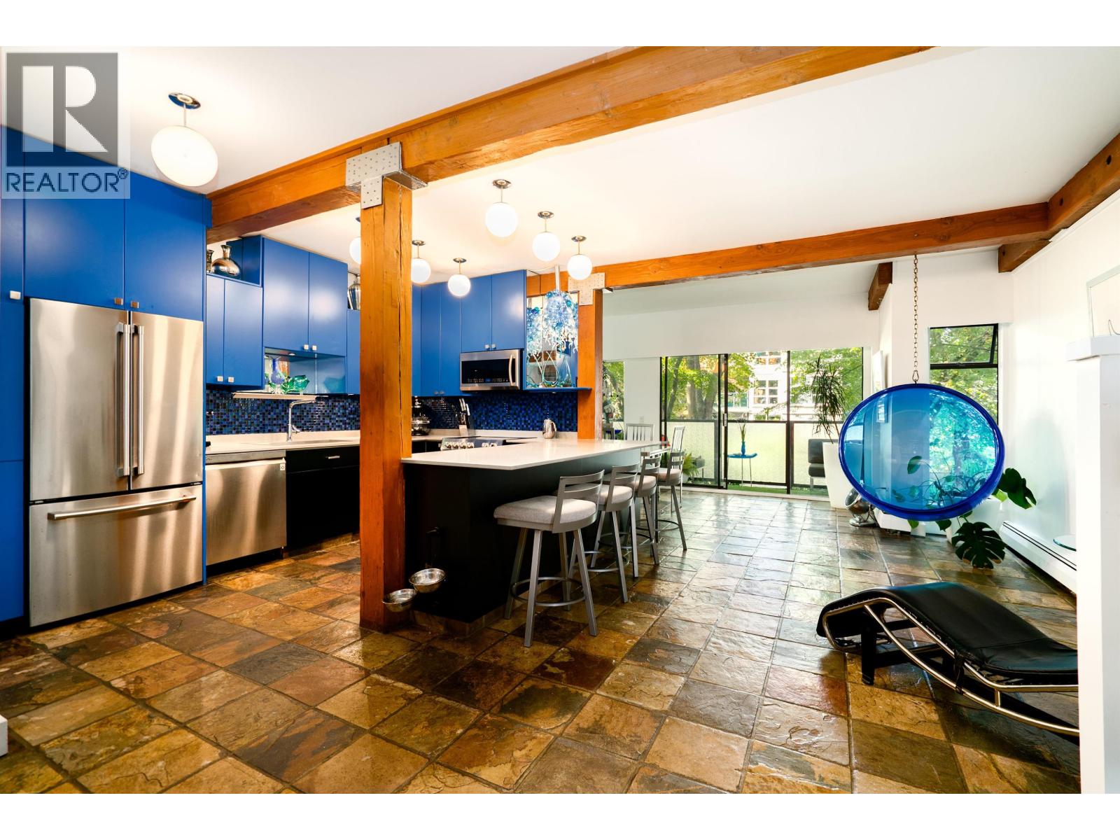 Photo 10 of 202 1535 Nelson Street, Vancouver BC