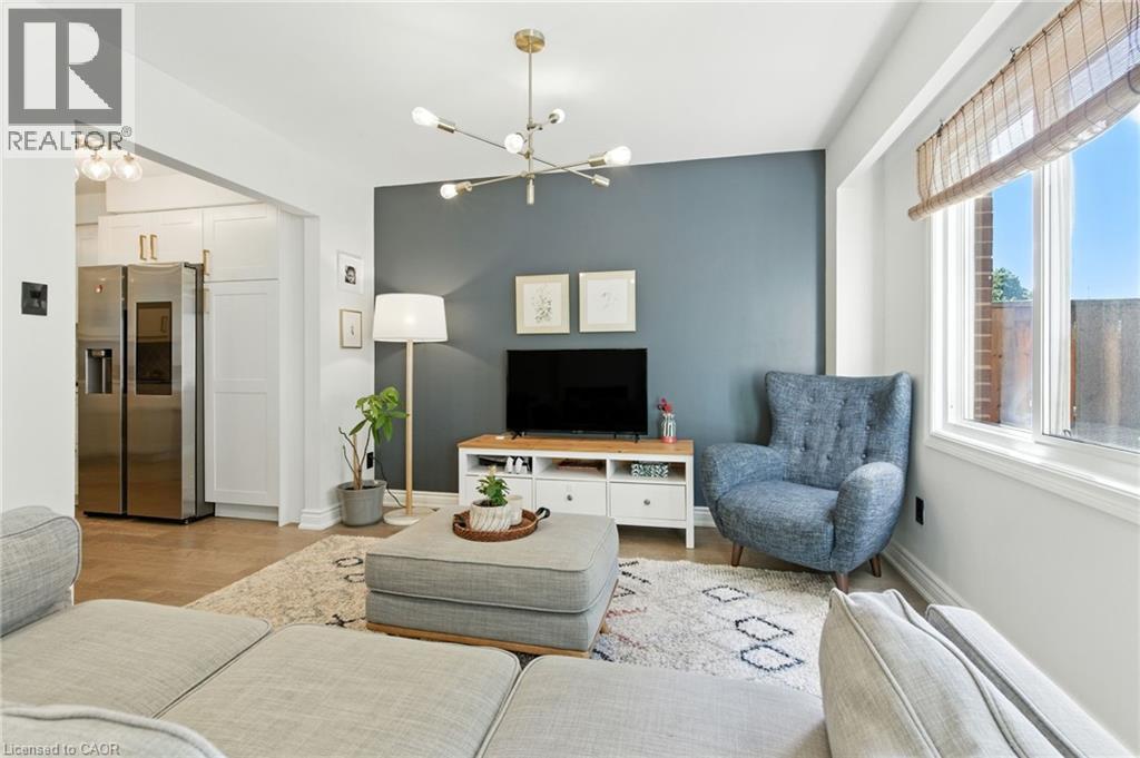 Photo 16 of 4201 Longmoor Drive Unit 6, Burlington ON