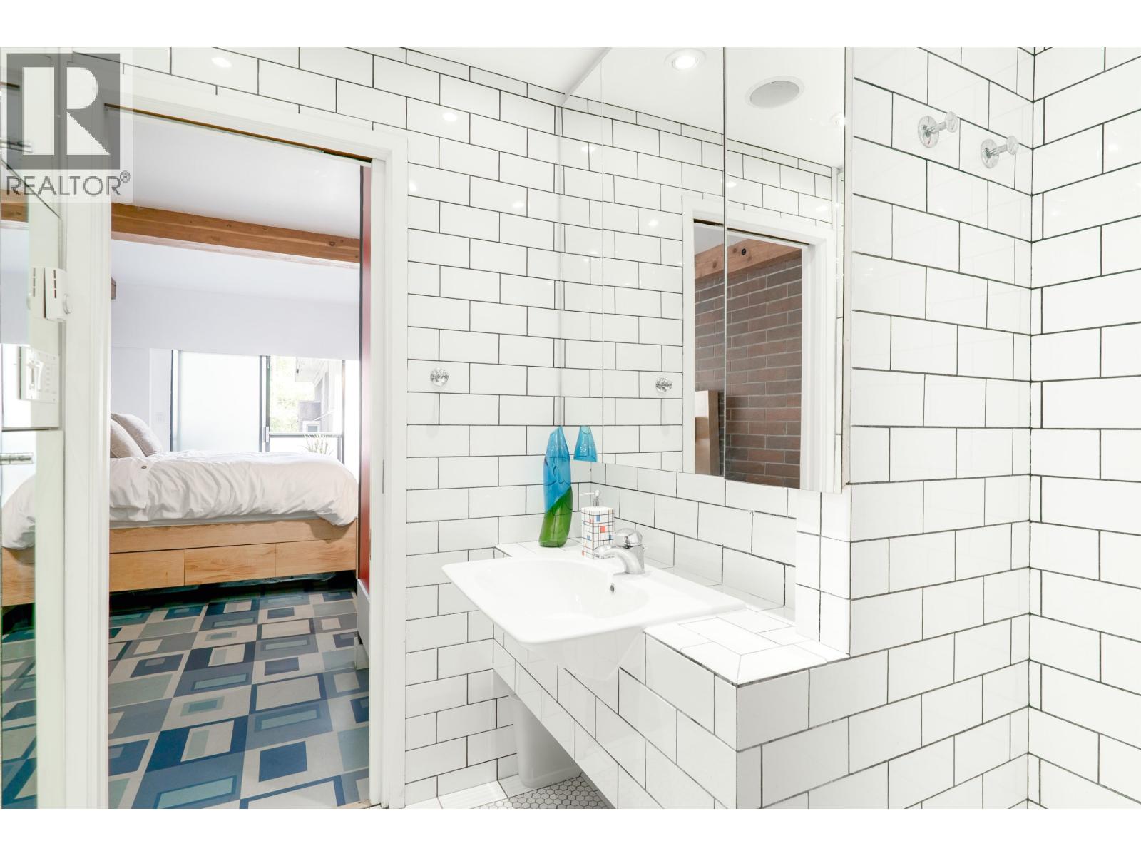 Photo 36 of 202 1535 Nelson Street, Vancouver BC