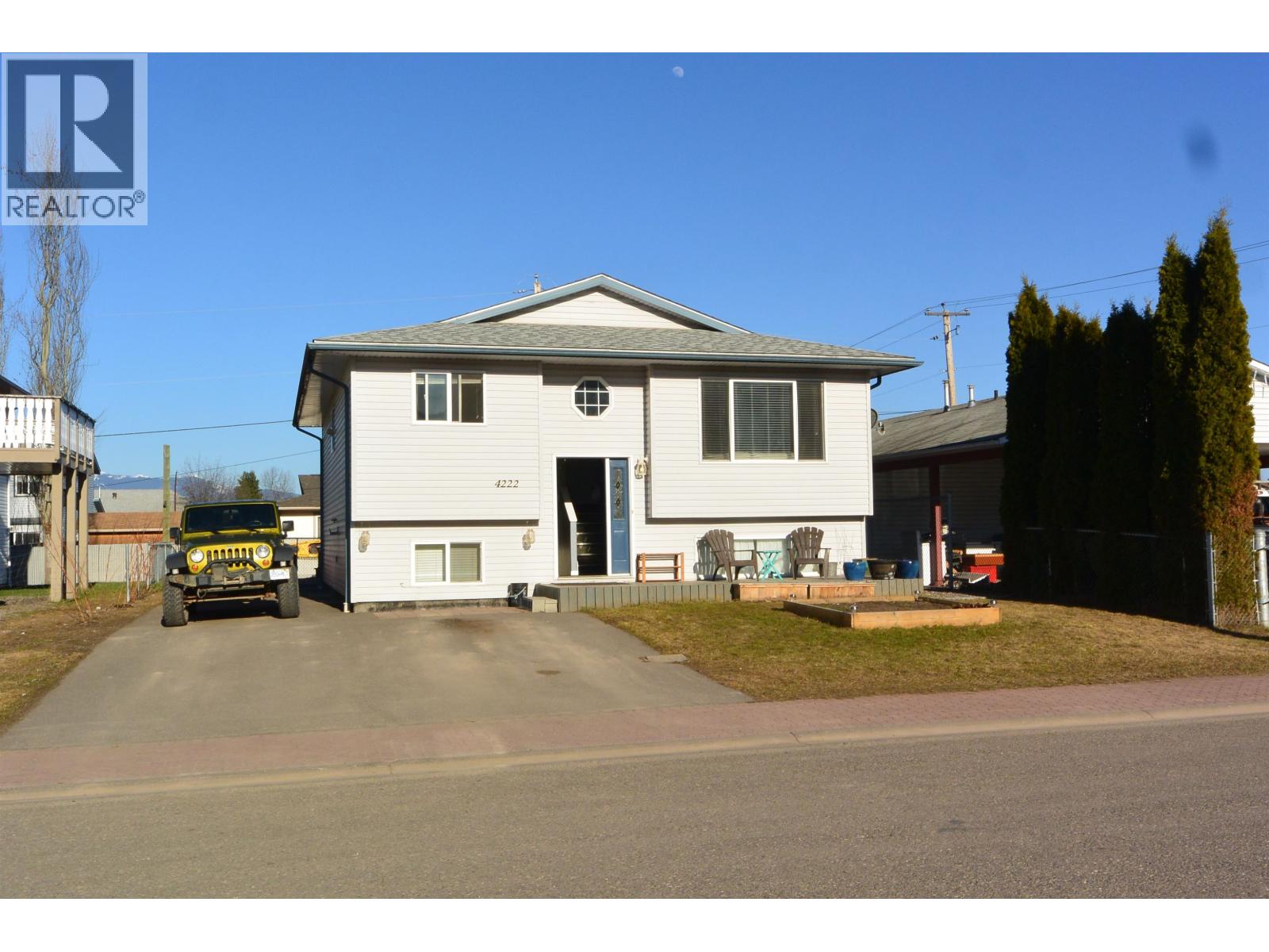 4222 MOUNTAINVIEW Crescent, Smithers