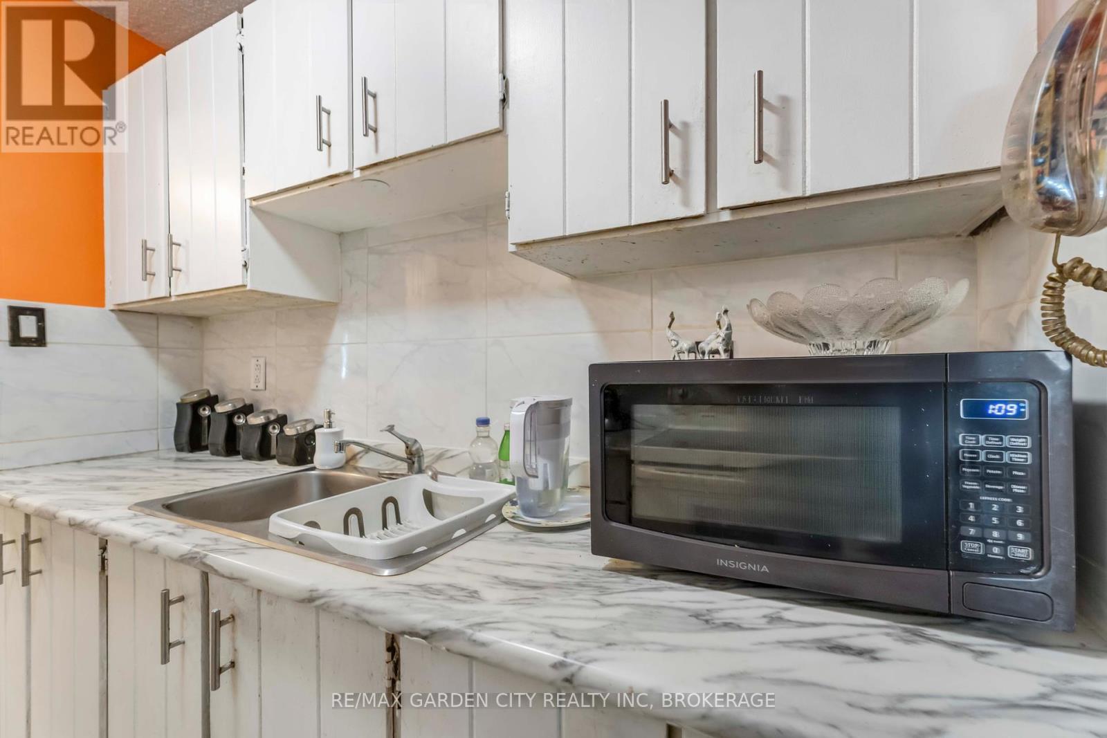 Photo 14 of 202 4692 Crysler Avenue, Niagara Falls ON