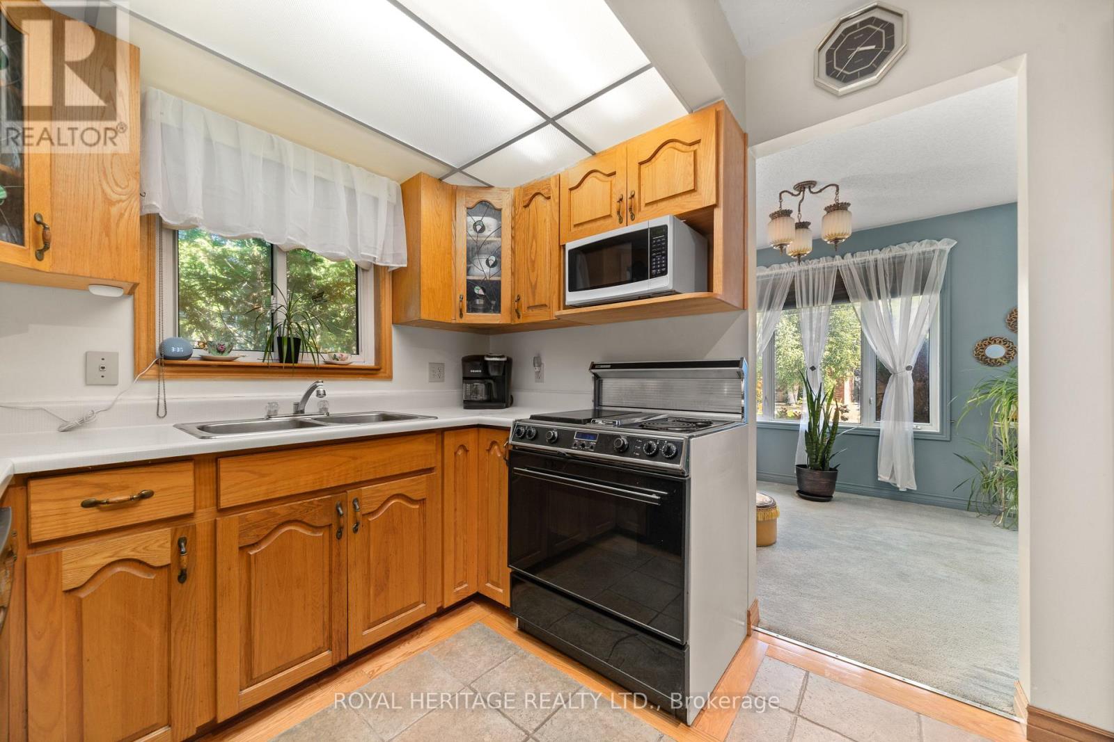 Photo 14 of 15 Iroquois Avenue, Brighton ON