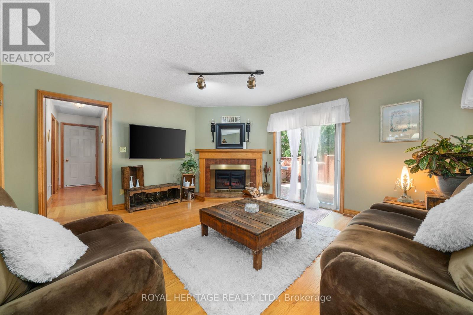 Photo 20 of 15 Iroquois Avenue, Brighton ON
