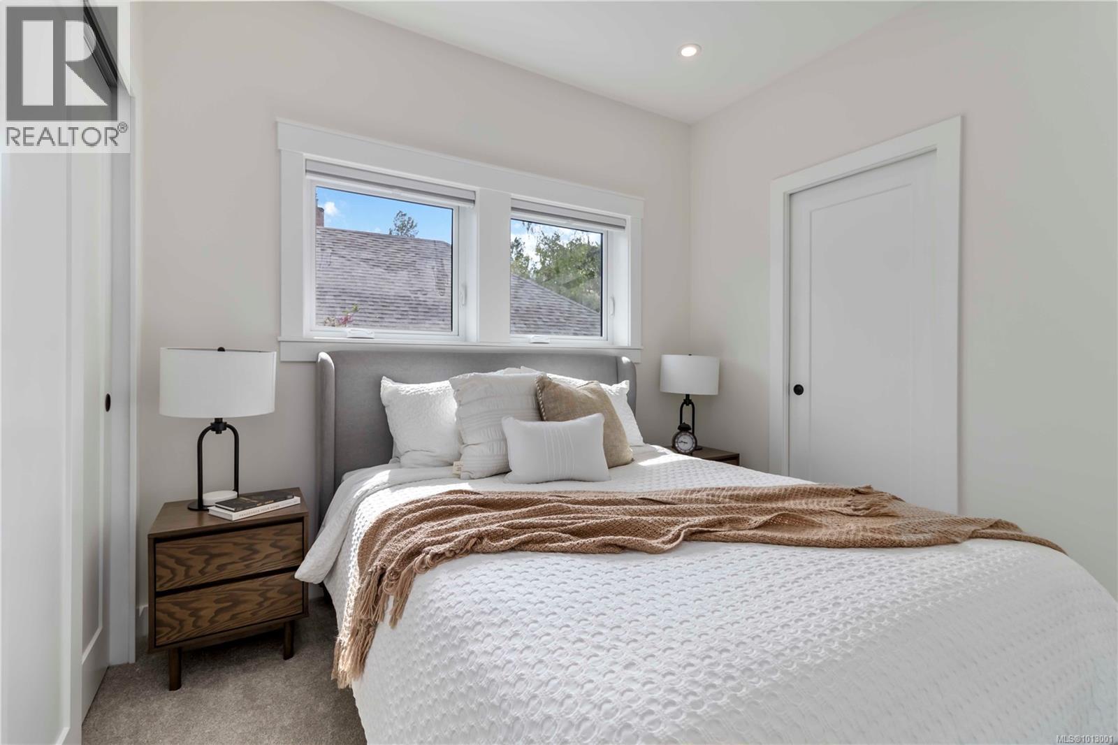 Photo 29 of 6 633 Belton Ave, Victoria BC