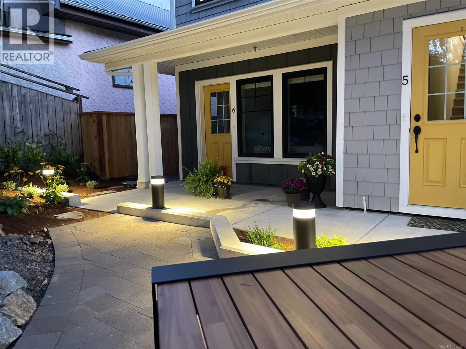 Photo 43 of 6 633 Belton Ave, Victoria BC