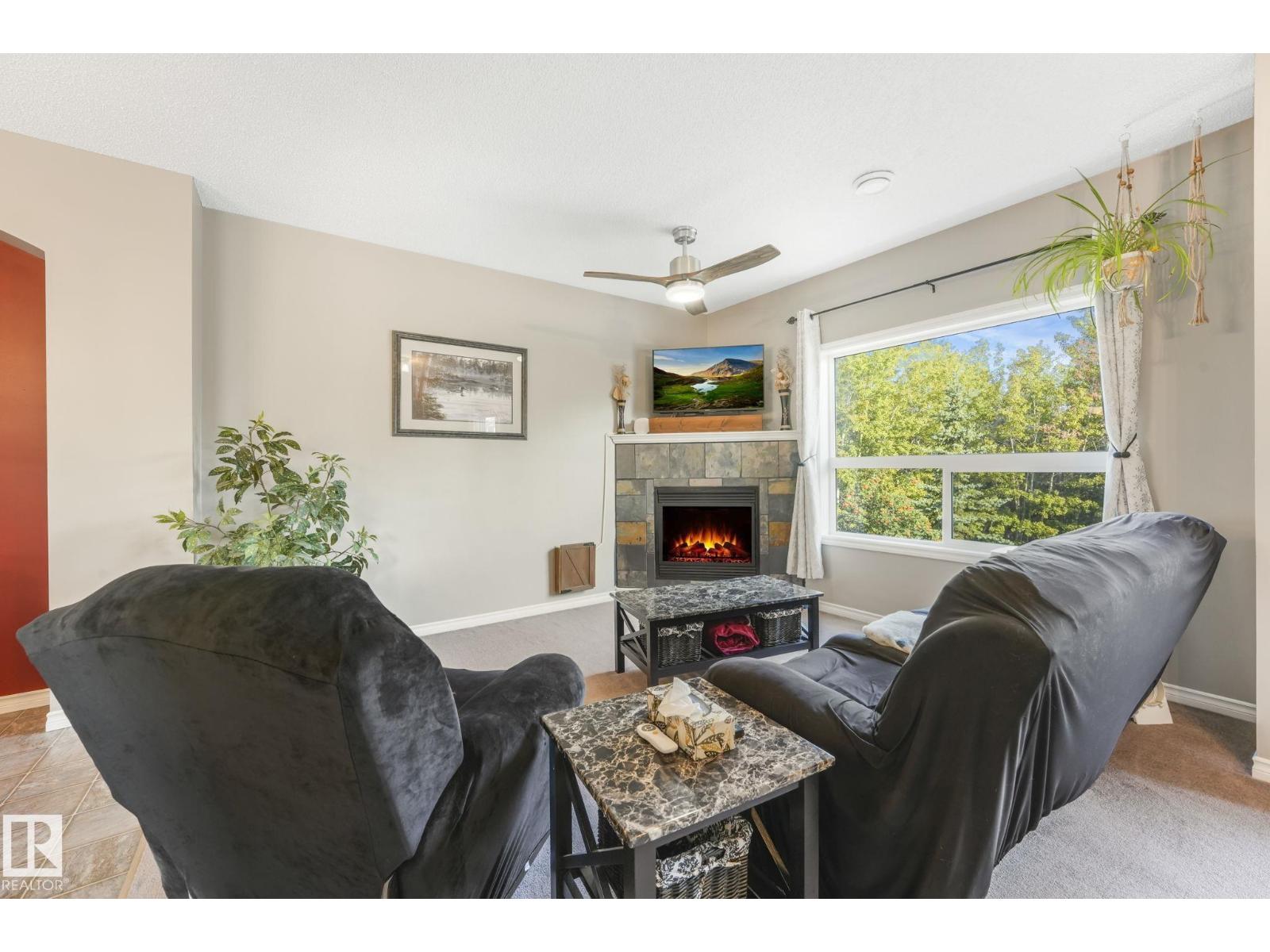 Photo 19 of 117 3010 33 Av Nw, Edmonton AB