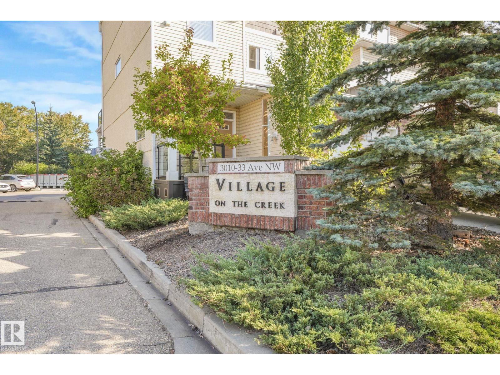Photo 44 of 117 3010 33 Av Nw, Edmonton AB