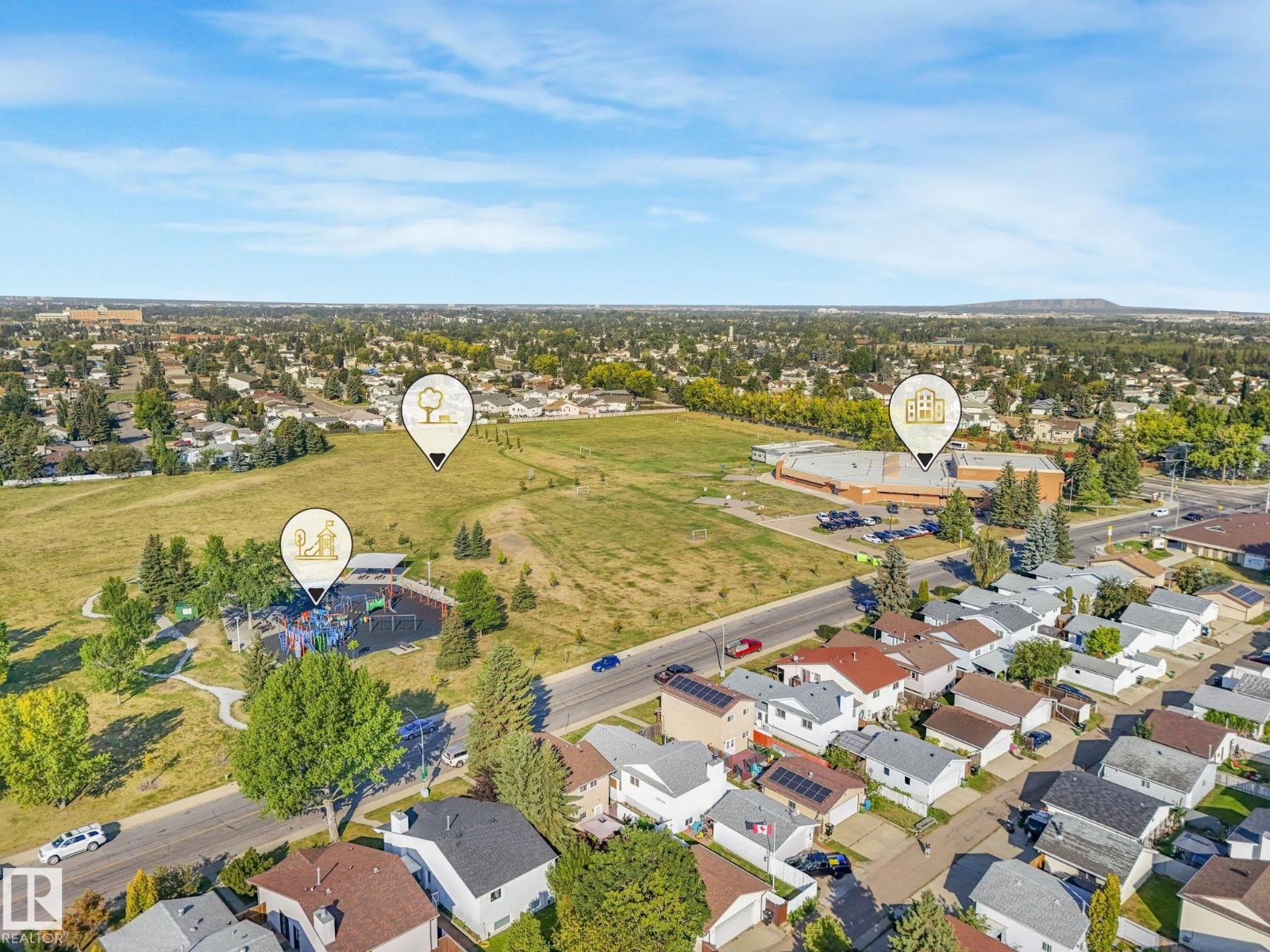 Photo 53 of 117 3010 33 Av Nw, Edmonton AB