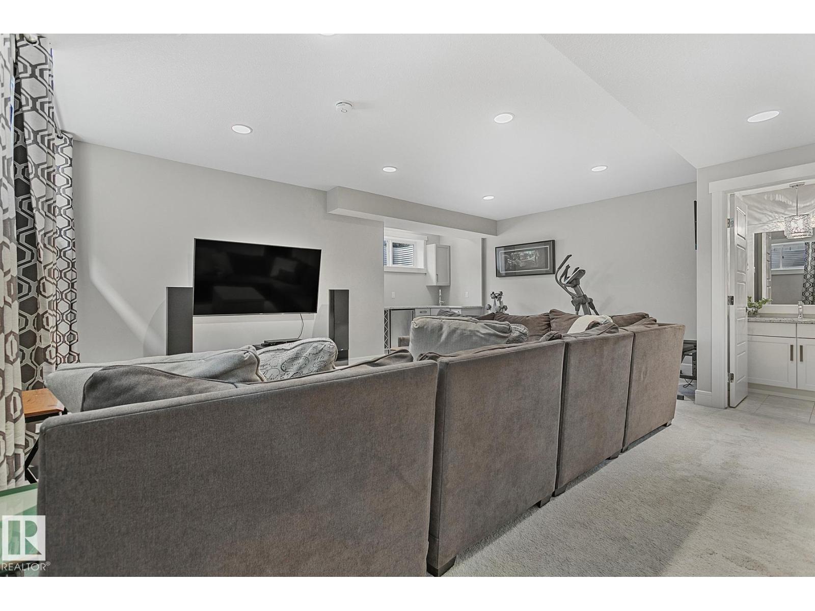 Photo 35 of 7394 Essex Rd, Sherwood Park AB