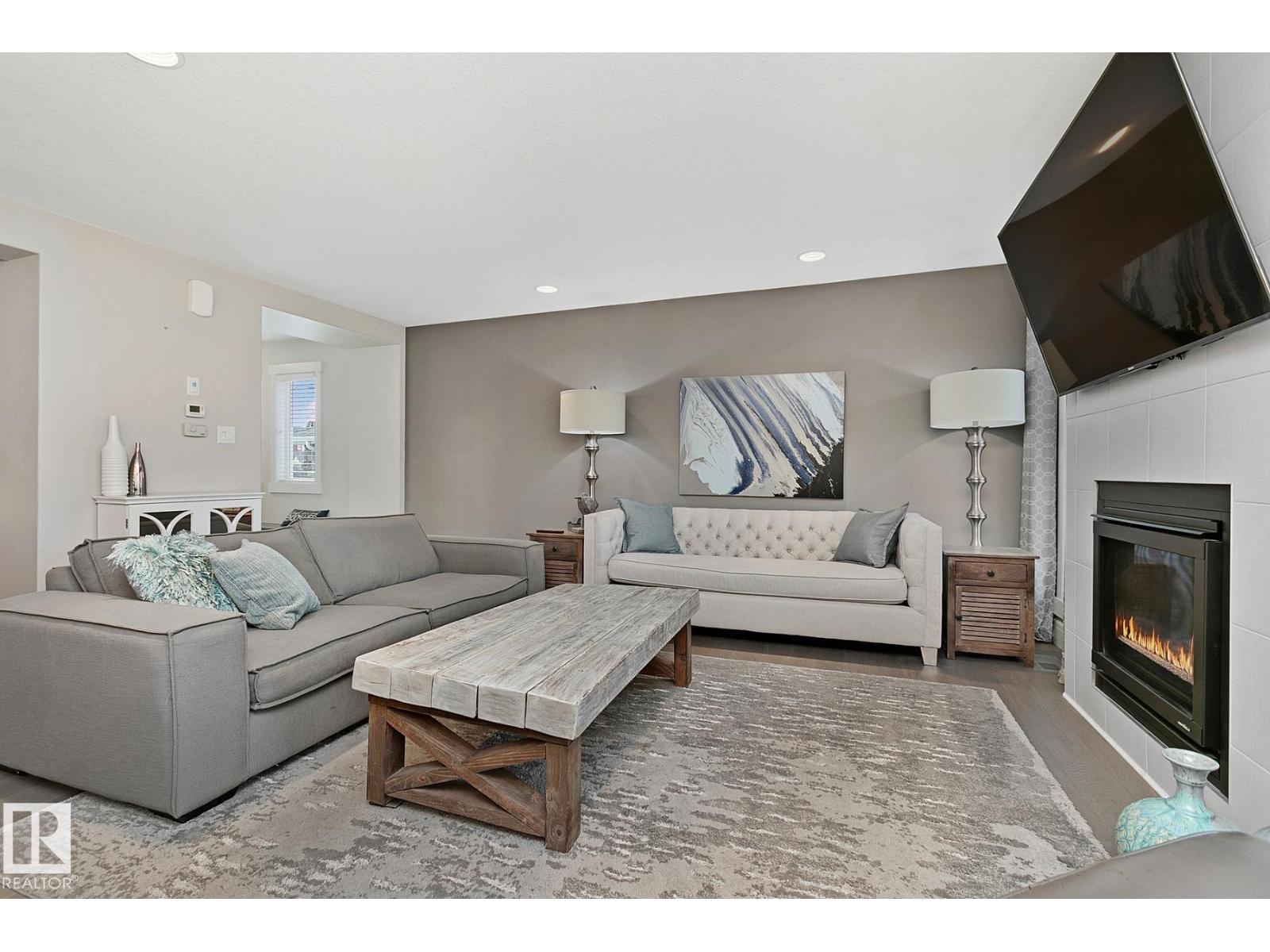 Photo 9 of 7394 Essex Rd, Sherwood Park AB