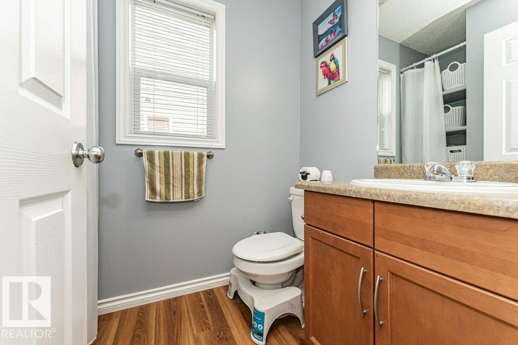Photo 16 of 140 Westwood Ln, Fort Saskatchewan AB