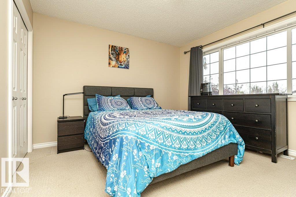 Photo 18 of 140 Westwood Ln, Fort Saskatchewan AB