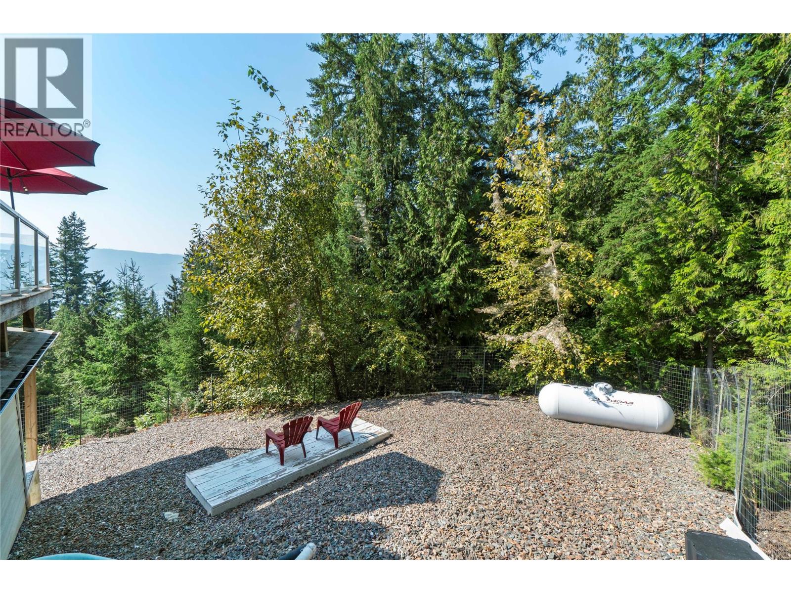 Photo 11 of 7660 Lichen Road, Anglemont BC