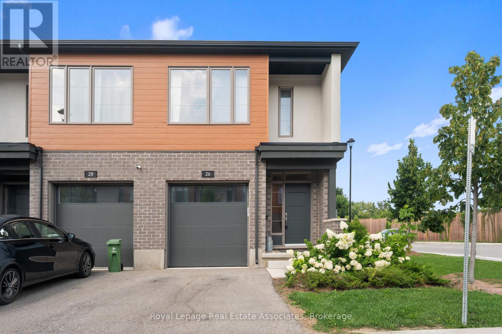 Photo 1 of 26 Steele Crescent, Guelph ON