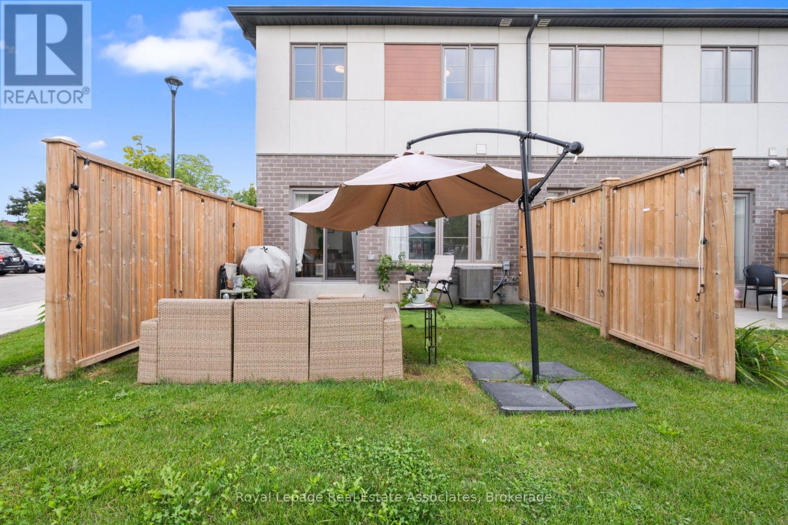 Photo 28 of 26 Steele Crescent, Guelph ON