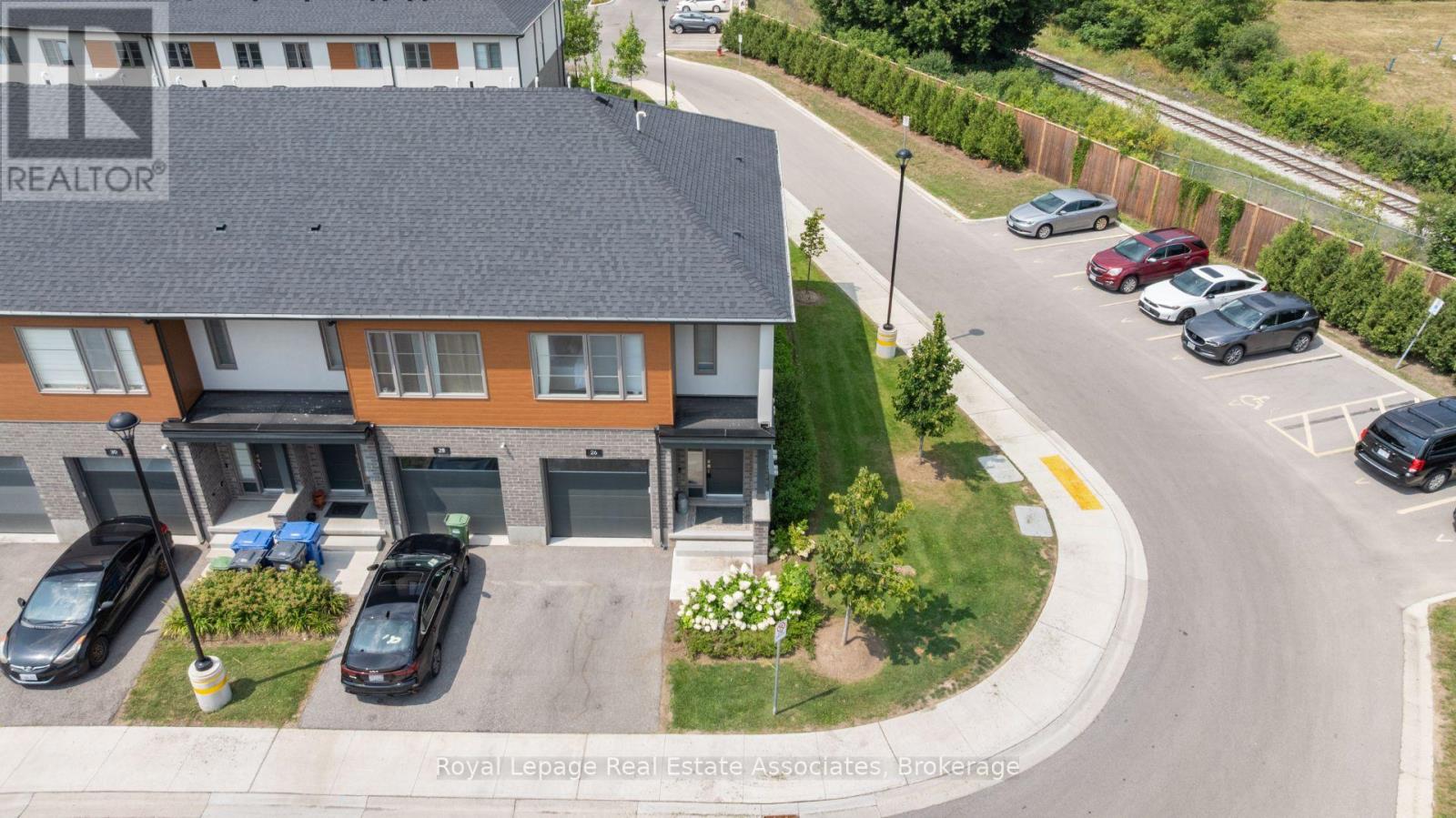 Photo 34 of 26 Steele Crescent, Guelph ON