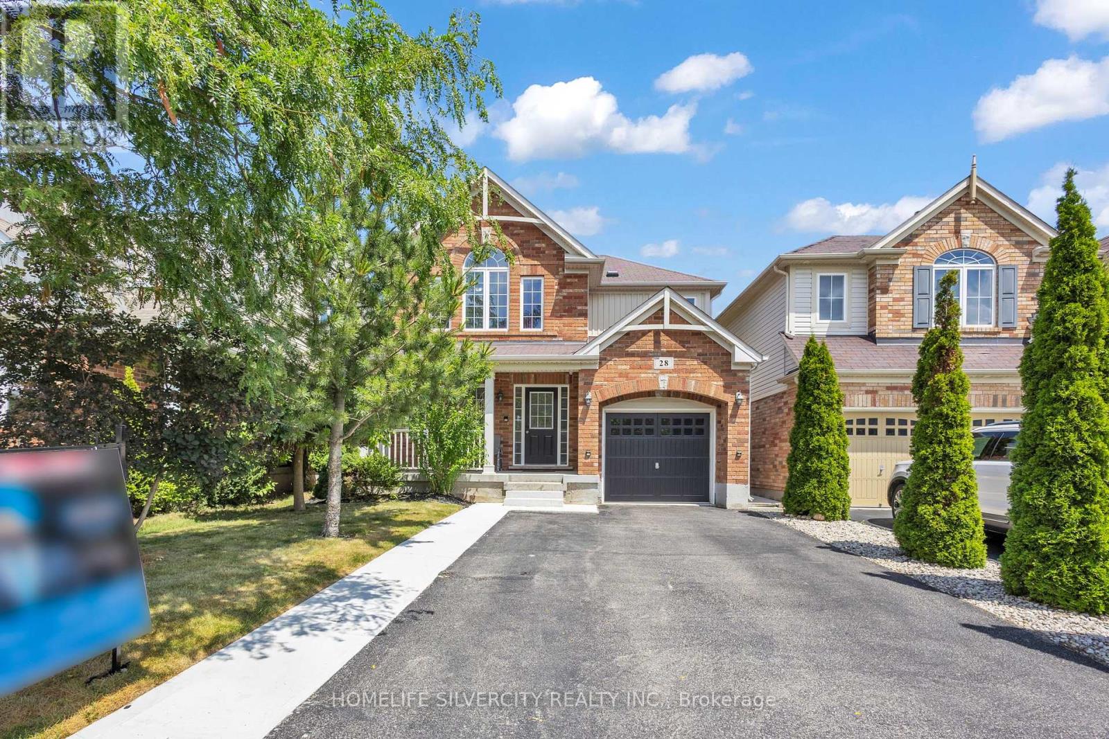 Photo 1 of 28 Silverthorne Drive, Cambridge ON