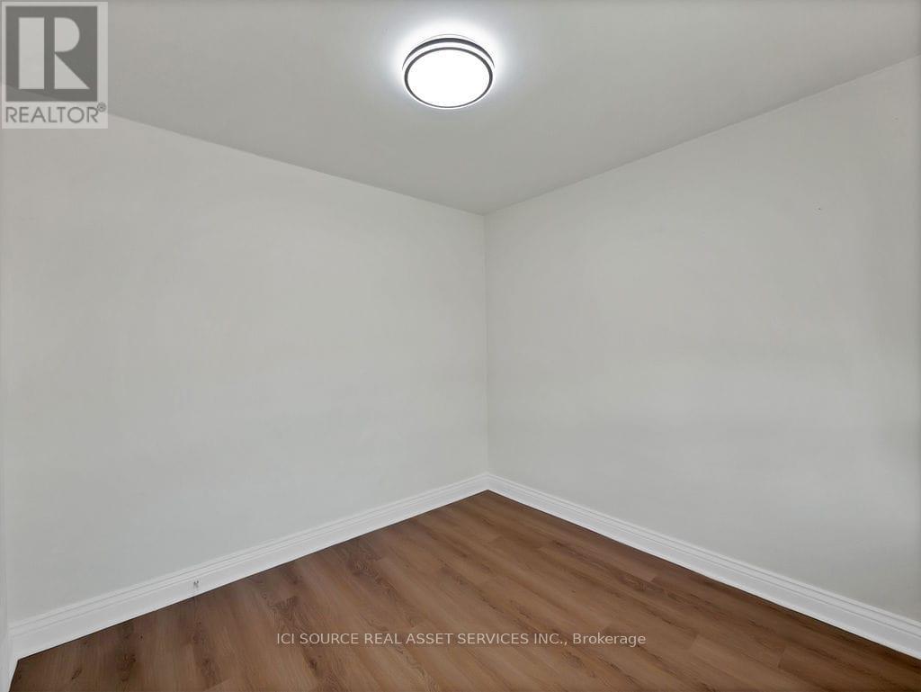 Photo 12 of 20 Edgar Street, Hamilton ON
