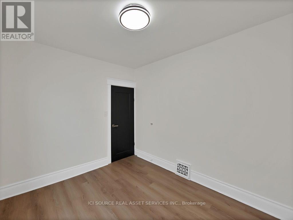 Photo 16 of 20 Edgar Street, Hamilton ON